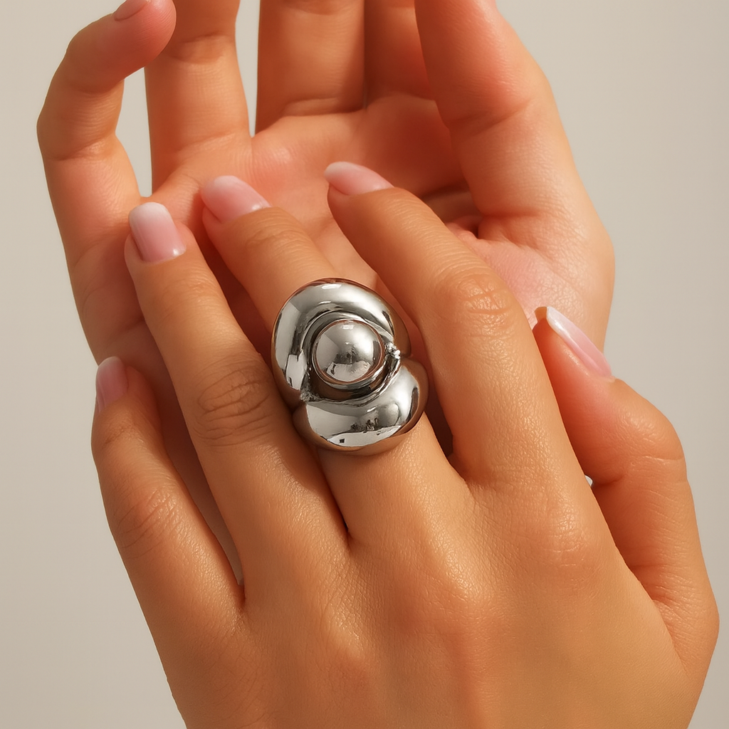 Infinite Love Mini Sculpture – Silver