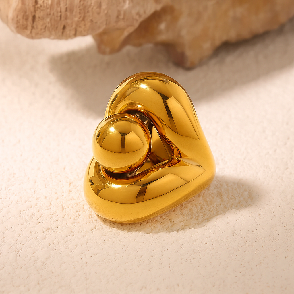Infinite Love Mini Sculpture – Gold