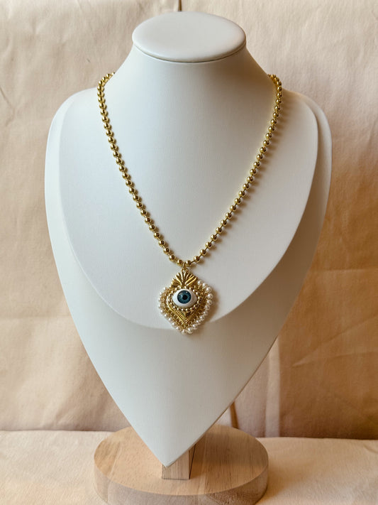 Golden Pearl Eye Necklace