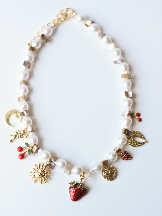 Summer Charms Pearl Necklace