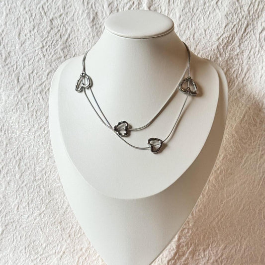Silver Heart Station Necklace – Minimal Romantic Chain